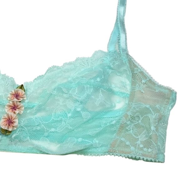 NWOT GAP Body Floral Lace Bralette Sz.L Mint Green Soft Cups Sheer Lingerie - Picture 2 of 7